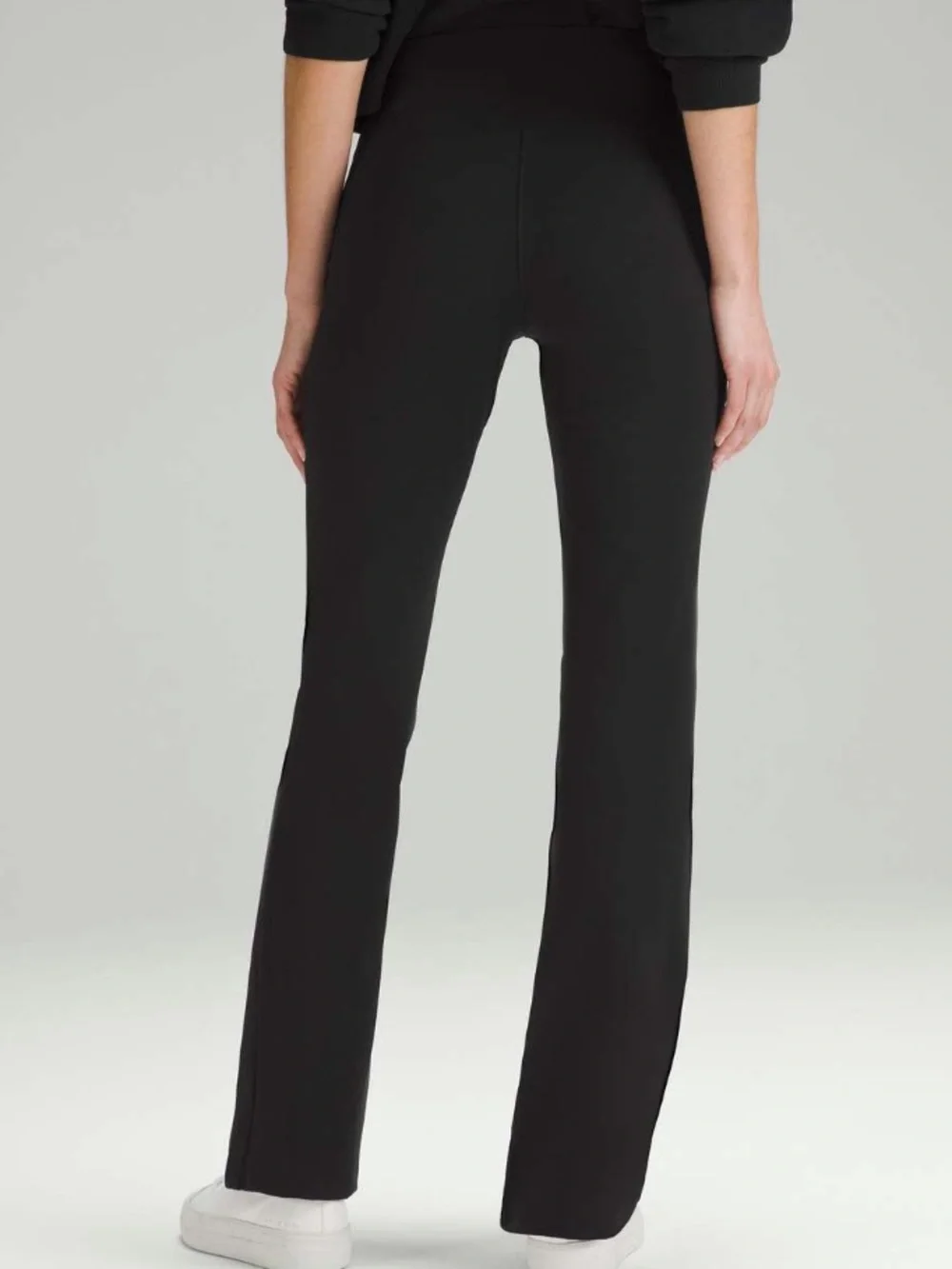 LIKE NEW Lululemon Women’s Smooth Fit Pull-On High-Rise Pant *Regular